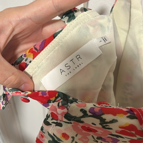Astr The Label wildflower Floral Dress - Picture 9 of 10